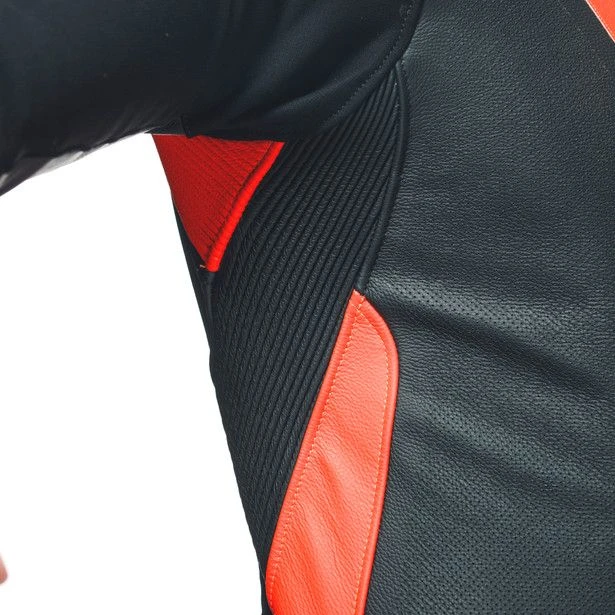 Dainese Tosa 1 Pcs Leather Suit Perf Black Fluo Red White 3 Dainese Tosa 1 Pcs Leather Suit Perf Black Fluo Red White