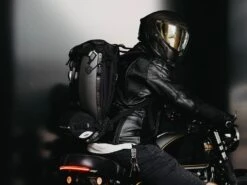 Point 65 Boblbee GTX25L Ghost Carbon Black Print -Motorfiets Accessoires Verkoop point 65 boblbee gtx25l ghost carbon black print 1